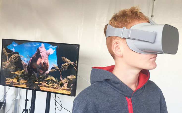 Virtual Relaity For Surfers Paradise Descriptions 2